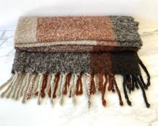 Lot 8460 Vintage Finland Mohair Blanket by Lena Rewell