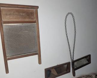 Washboard
Rug beater