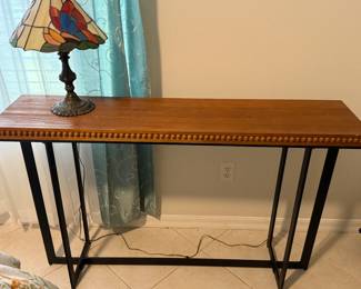 Sofa/entry table