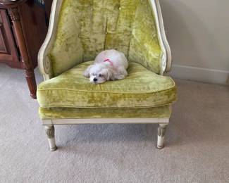 Tomlinson furniture green velvet chair. This ones going to be hard to sell. Lily has become very fond of it.