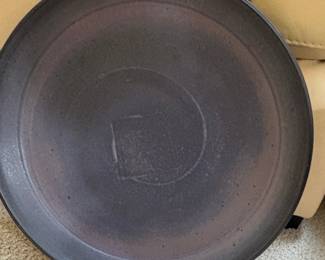 Ceramic Plate —Australian potter Yvonne Den Hertog. (Signed)