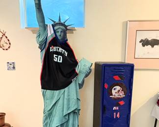Rebecca Lobo WNBA Liberty Jersey
Vintage New England Patriots mini locker (1990) and Cardboard Full size of Lady Liberty