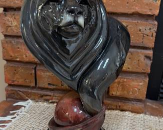 Loverboy" bear from the Imago series by artist Stephen Herrero.
(made of resin with an onyx finish)