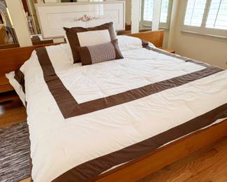 Liz Claiborne Queen Comforter and accent pillows.
ALSO- Mid-Centery “Danish Modern FM” teak queen floating platform bed with headboard nightstands (I Have Two Beds)