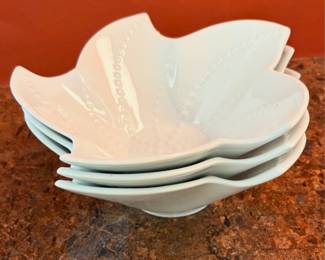 Pottery Barn Seashore Starfish Serving Bowl.