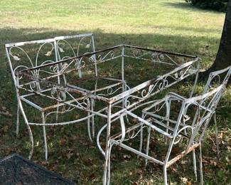 Metal outdoor table and chairs
