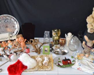 Kewpie dolls!! Plus, tons of other items