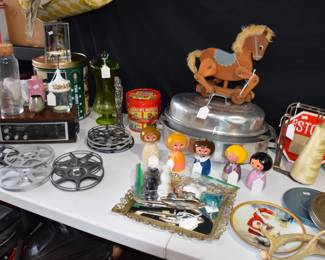 Vintage rare Avon "we are the world" dolls etc.