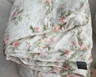 Ralph Lauren Queen/Full Comforter