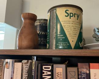 Vintage 1930’s Spry vegetable shortening can