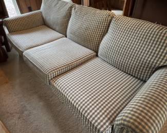Broyhill full sofa, matches loveseat
