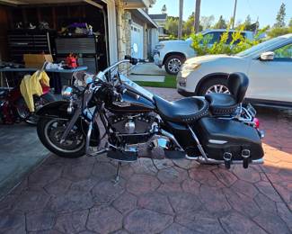 1999 Harley Davidson Road King motorcycle