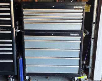 Husky rolling toolbox