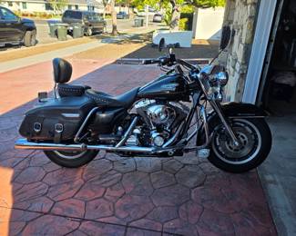 1999 Harley Davidson Road King motorcycle
