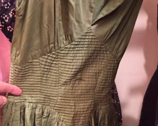 Vintage Women’s clothing