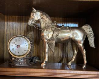 Vintage mantel clock
