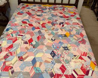Snowball pattern Quilt. 1930’s