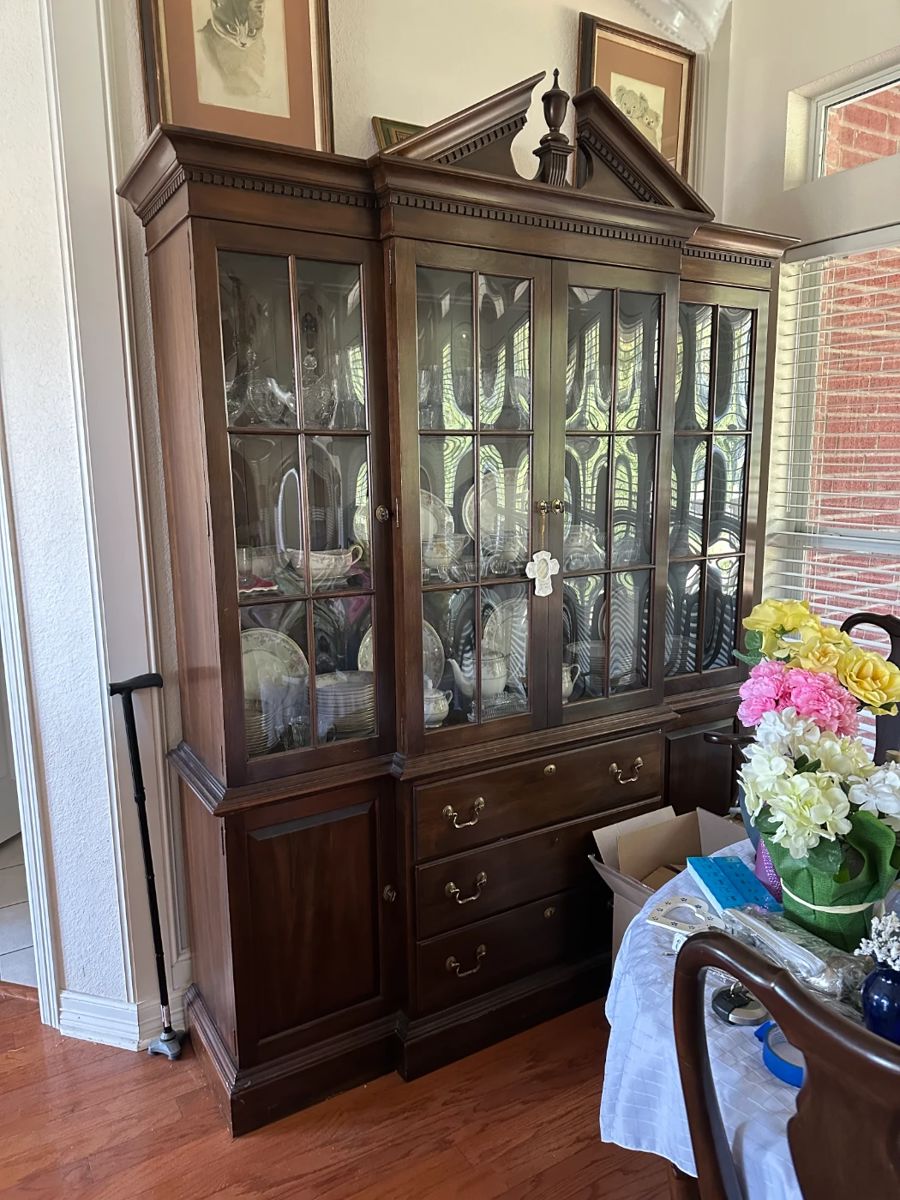 Beautiful China Cabinet