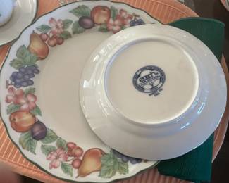 Dishware