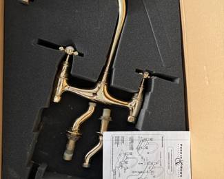 perrin and rowe new in box laquered brass goose neck faucet