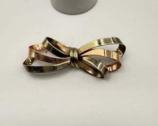 Lot #97 Vintage 10k Gold Bow Pin and Earrings