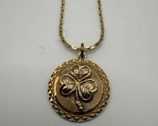 Lot #10 Gold Clover Pendant Necklace Italian 14K Marked with Heart and 0.375 Hallmark