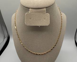 Lot #26 18k Gold Chain Necklace -.346 ozt 18โ Necklace