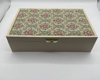 Lot #106 Treasure Hunters Dream Lot! Vintage Floral Pattern Jewelry Box with Assorted Fashion Jewelry and Accessories