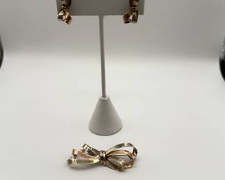 Lot #97 Vintage 10k Gold Bow Pin and Earrings