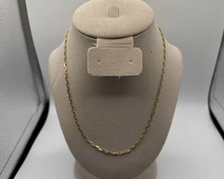 Lot #25 14K Yellow Gold Chain Necklace 17 Inch 5.8mm Wide Solid Link