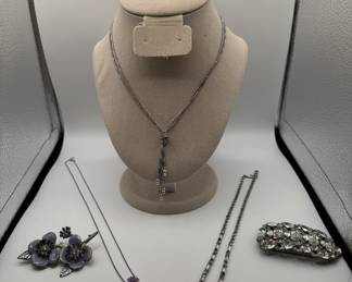 Lot #102 Gorgeous Antique and Vintage Jewelry Collection!