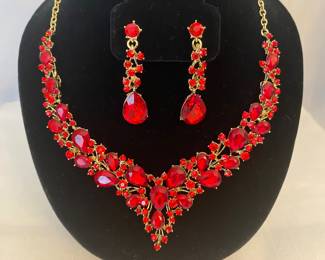 NANCY’s GEMS are back with many new JEWELRY  Selections
Christmas Shopping ! 