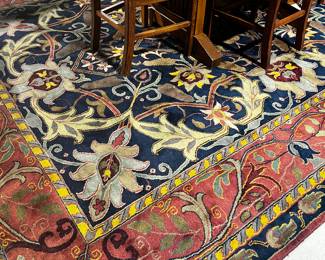 Large Area Carpet / Hand Tied / Wool
Very Nice 
