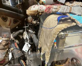 Many Ethnic Items / New Guinea