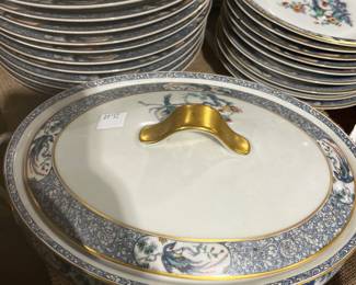 Early European Porcelain Huge Set
Pretty Holiday Table / Bird Design