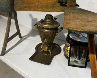 Flax Bench Antique
Russian Brass Samovar w/tray / Antique