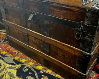 Restored Trunk in Great Shape / Humpback