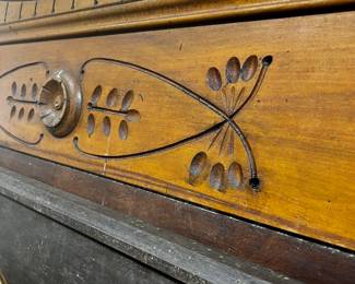 Wood antique Beds / Several