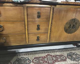 Asian Style Dresser w/Mirror