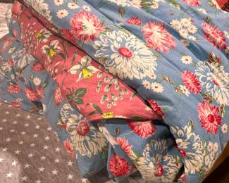 Vintage Cotton Comforter /Collectible
Unused