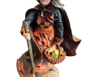 Duncan Royale Befana Figurine in a Wooden Display Case