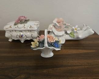 3 Capodimonte Pieces