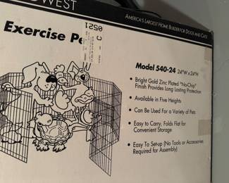 Pet exercise pen
