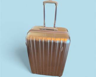 Large Samsonite suitcase 
