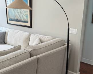 Floor lamp