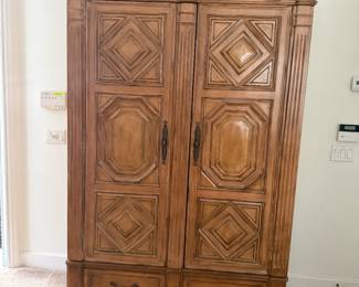 Armoire