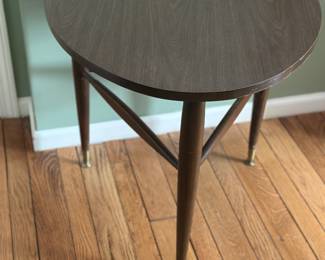 MCM table