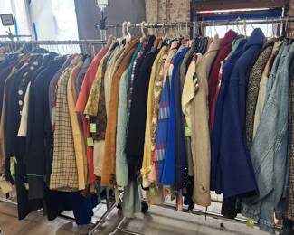 Women's Vintage Clothing