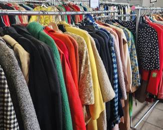 Women's Vintage Clothing