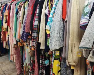 Women's Vintage Clothing